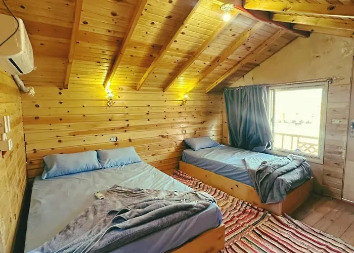 بيت خشبي Bedouin House Camp